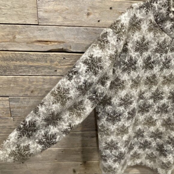 Crossroads Women's Multicolor Snowflake 1/4 Zip Pullover Sherpa Sweatshirt USA - Picture 5 of 8